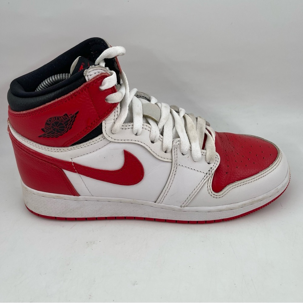 👞 Nike Air Jordan 1 Retro High OG Heritage-SZ 6.5-Red White 575441-161 Sneakers